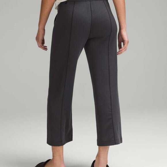 Lululemon Ribbed Softstreme Mid-Rise Wide-Leg Cropped Pant 25" size 4 - Picture 2 of 5